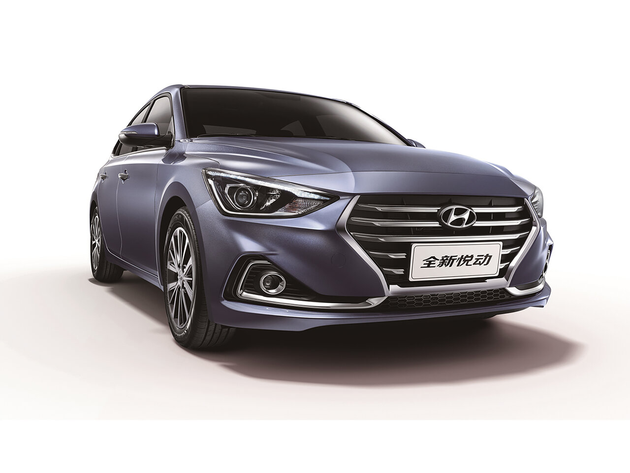 Hyundai Celesta 2017 – 2023