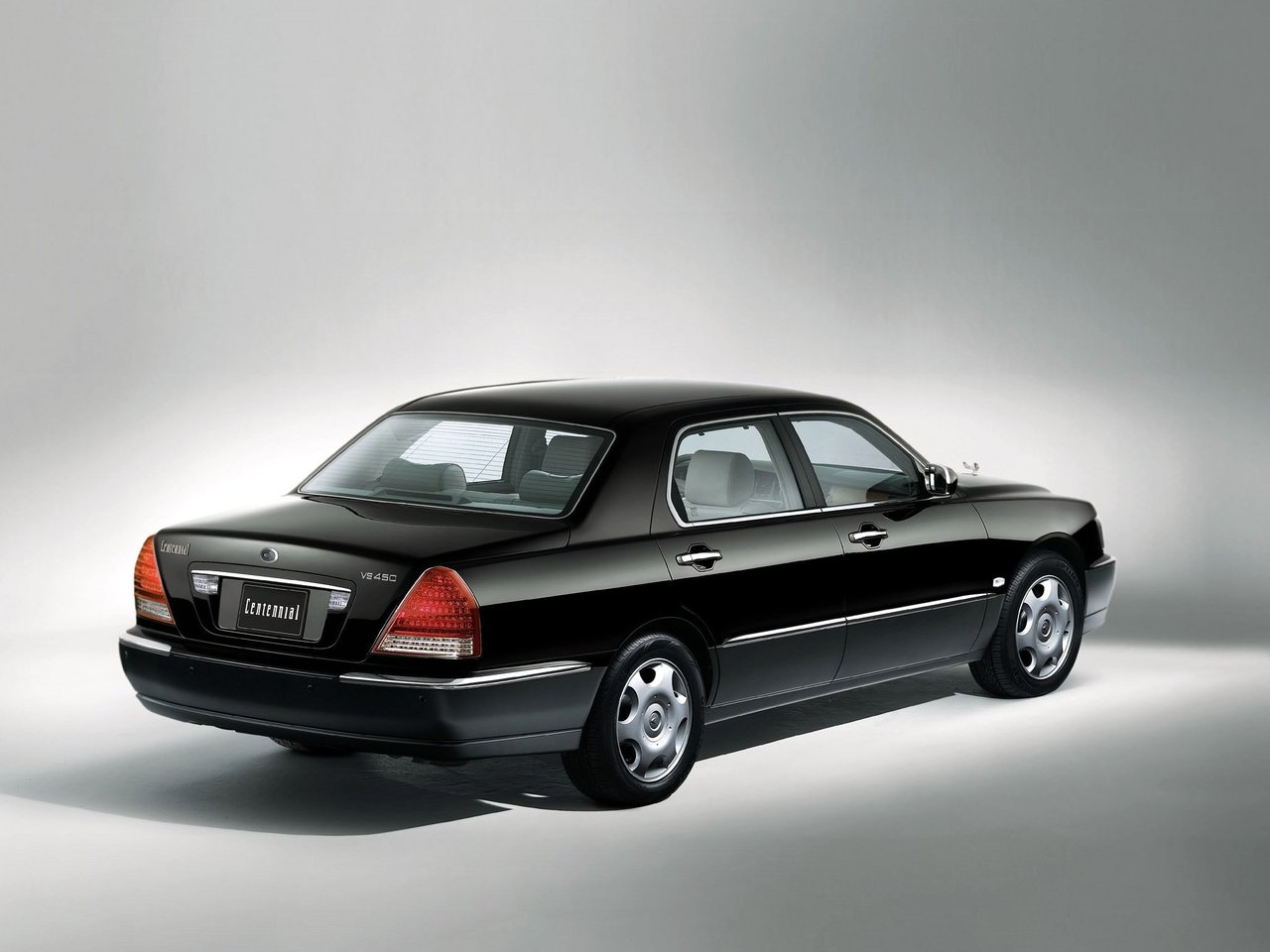 Hyundai Centennial Седан