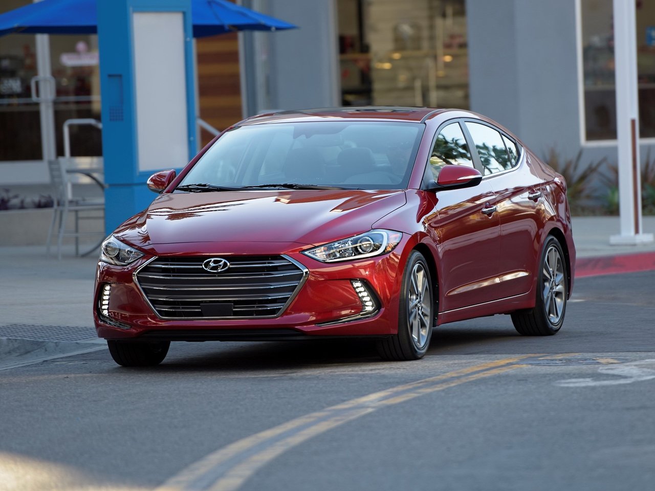 Hyundai Elantra VI (AD)
