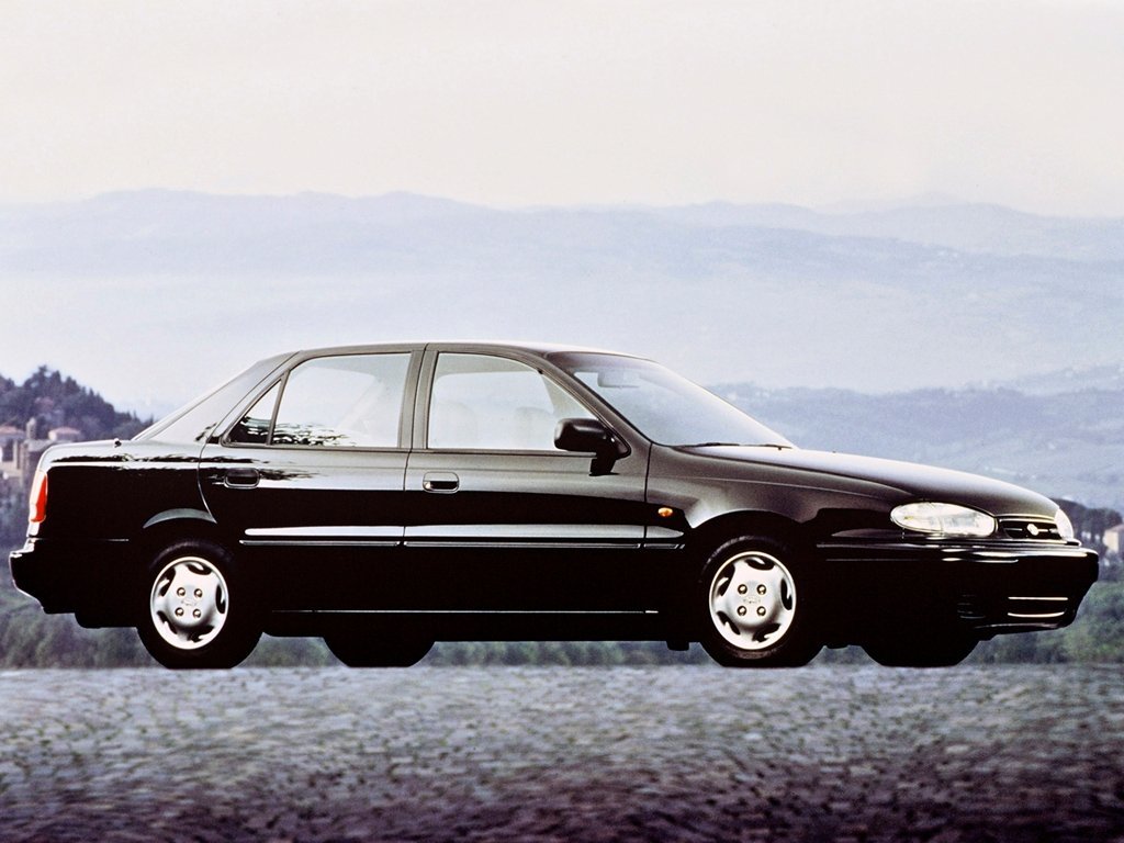 Hyundai Elantra I (J1)