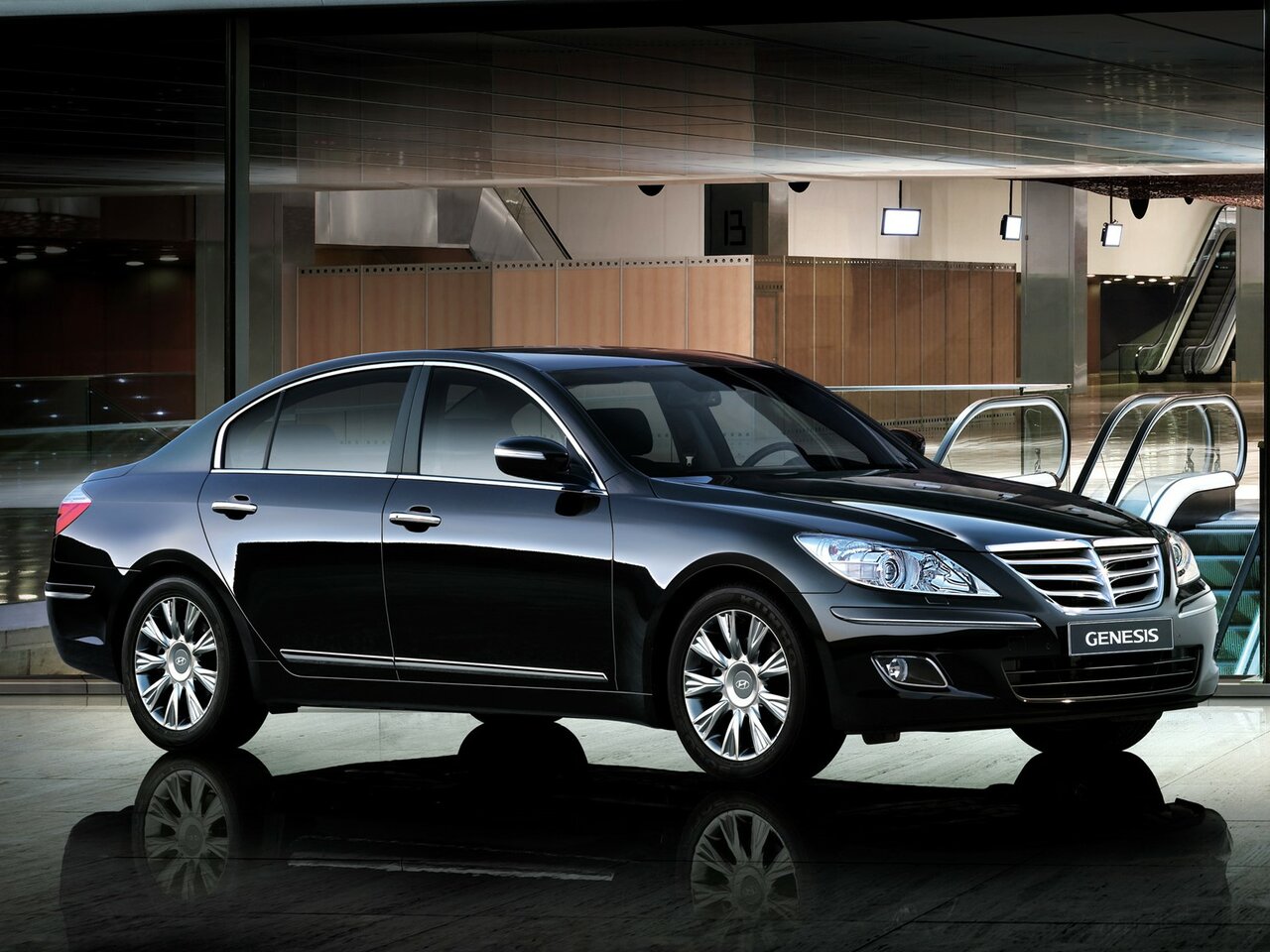 Hyundai Genesis I
