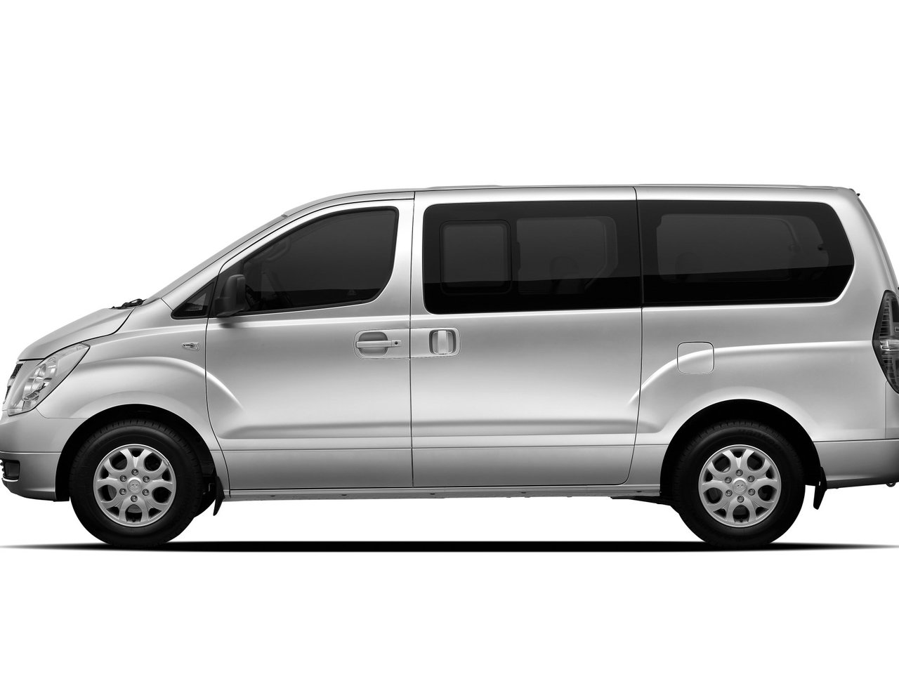Hyundai H-1 II