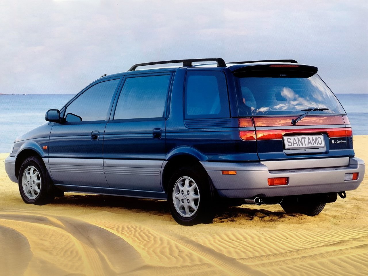 Hyundai Santamo Компактвэн