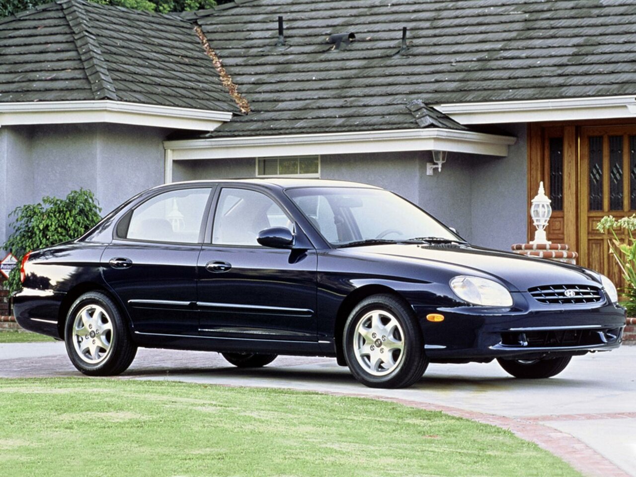 Hyundai Sonata IV (EF)