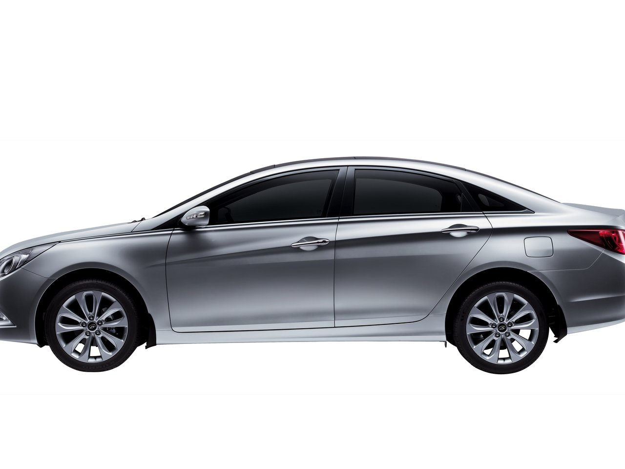 Hyundai Sonata VI (YF)