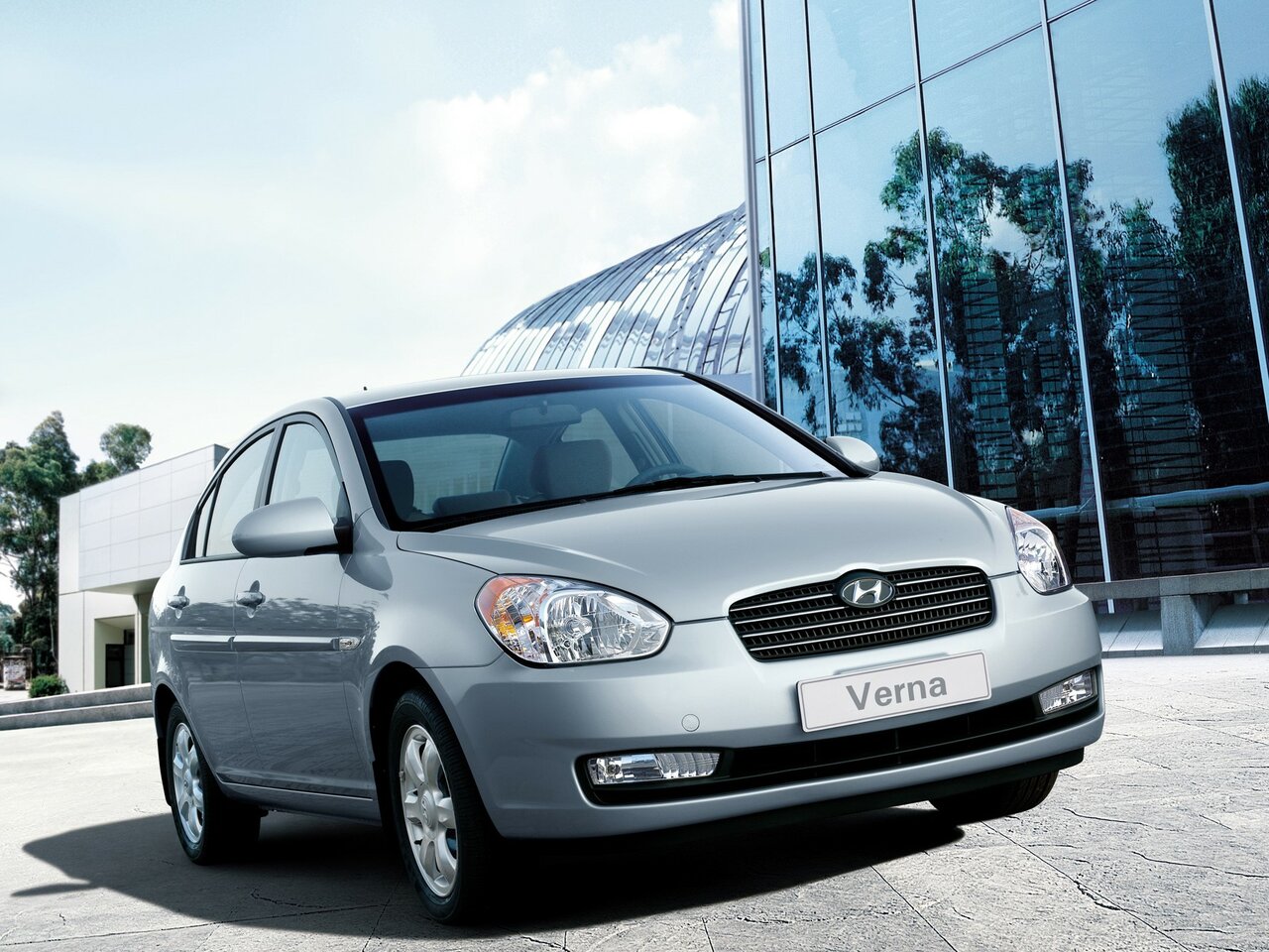 Hyundai Verna II