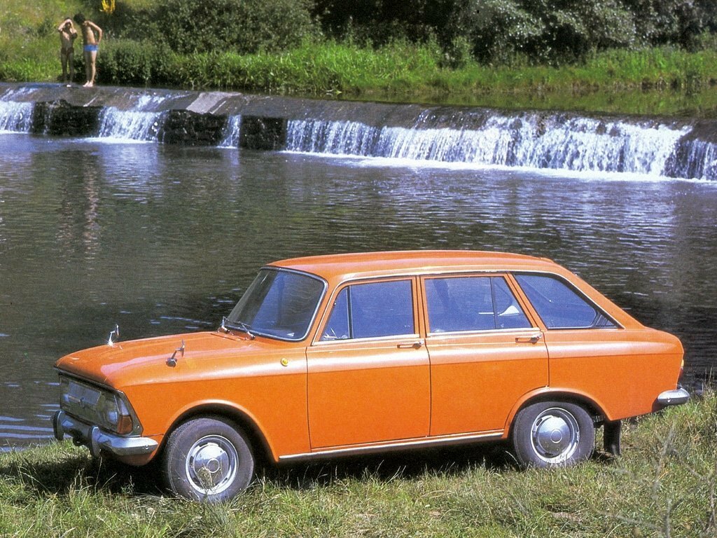 Иж 2125 «Комби» Лифтбек