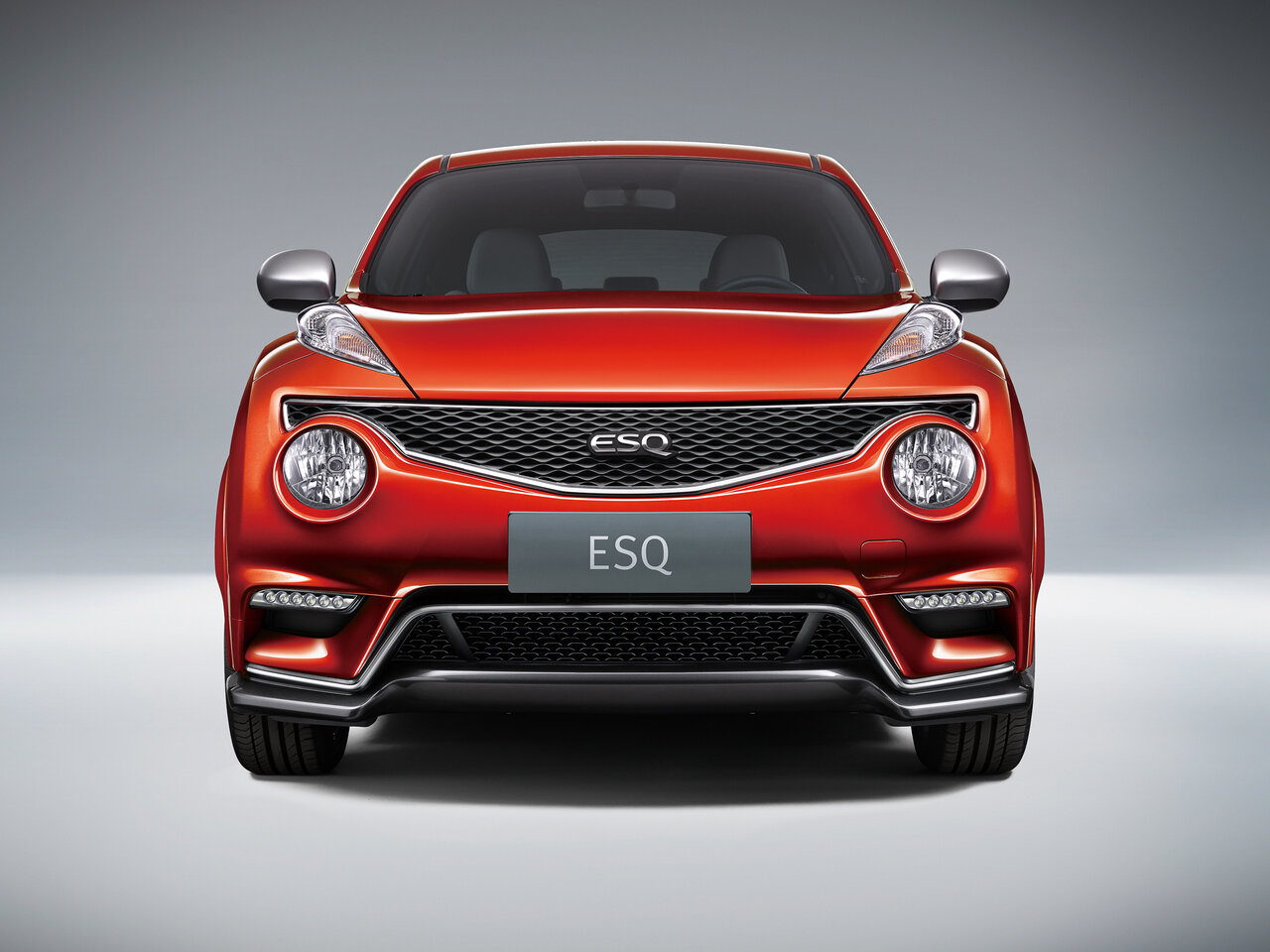 Infiniti ESQ Внедорожник 5 дв.