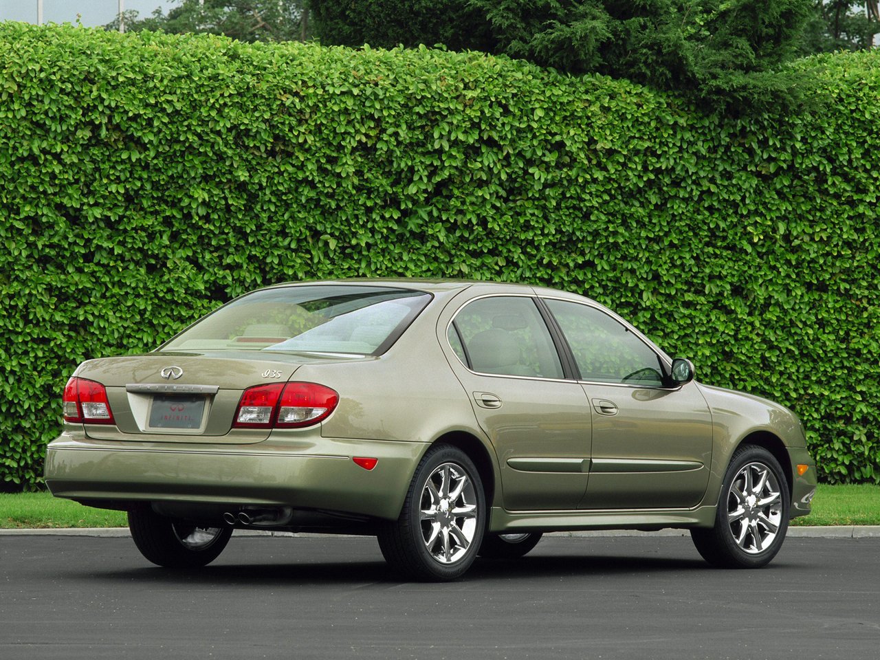 Infiniti I II