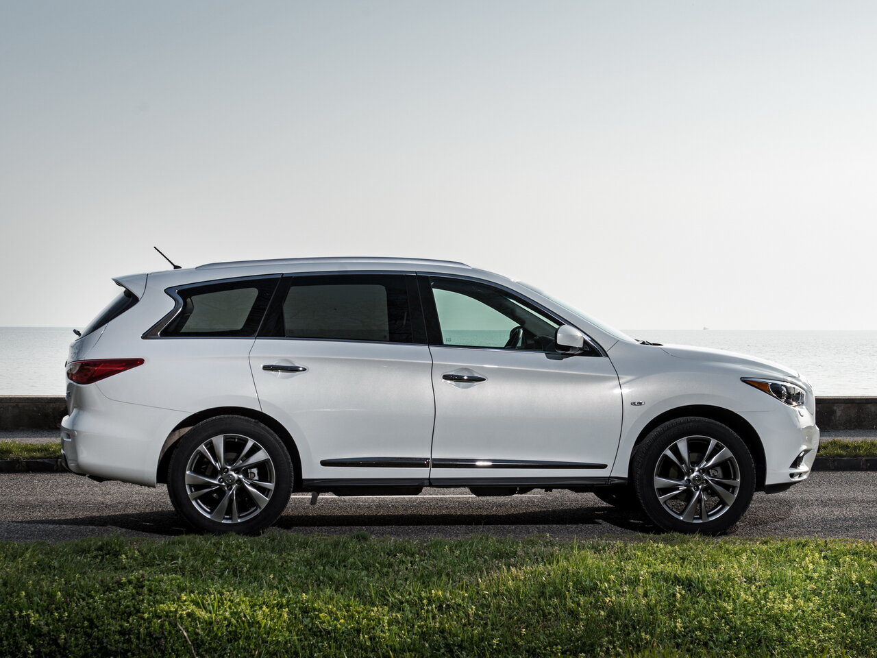 Infiniti JX Внедорожник 5 дв.