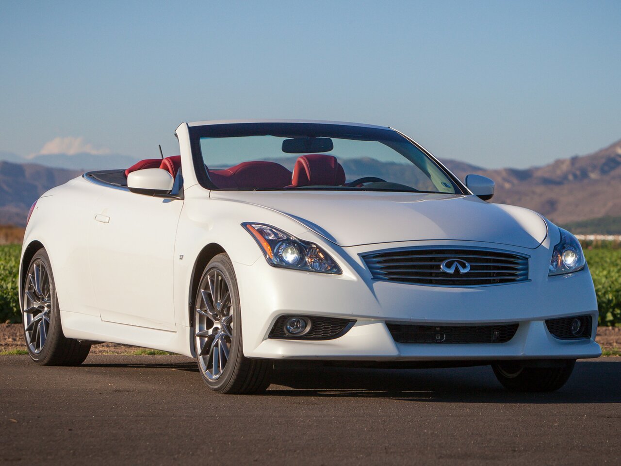 Infiniti Q60 I