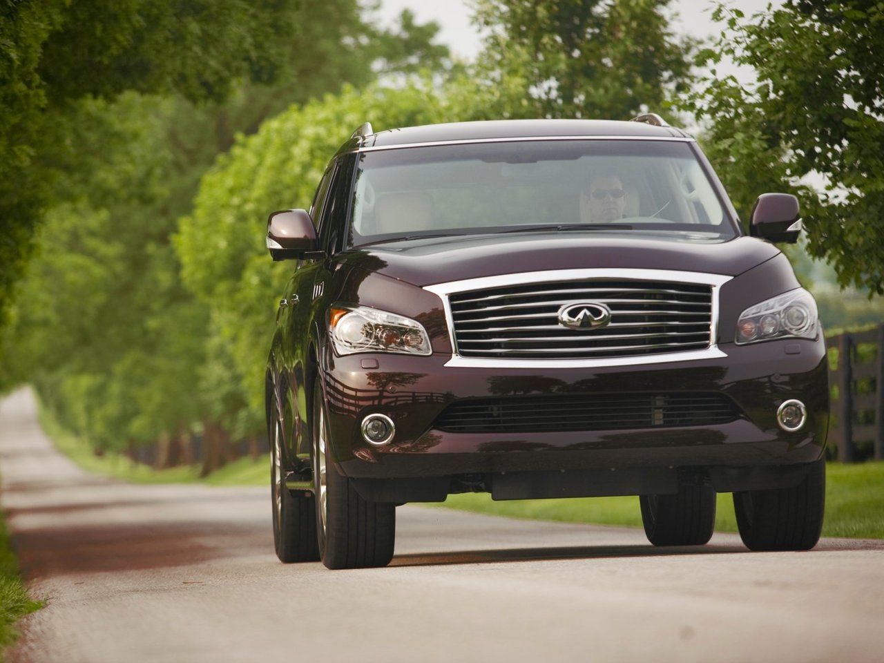 Infiniti QX56 II