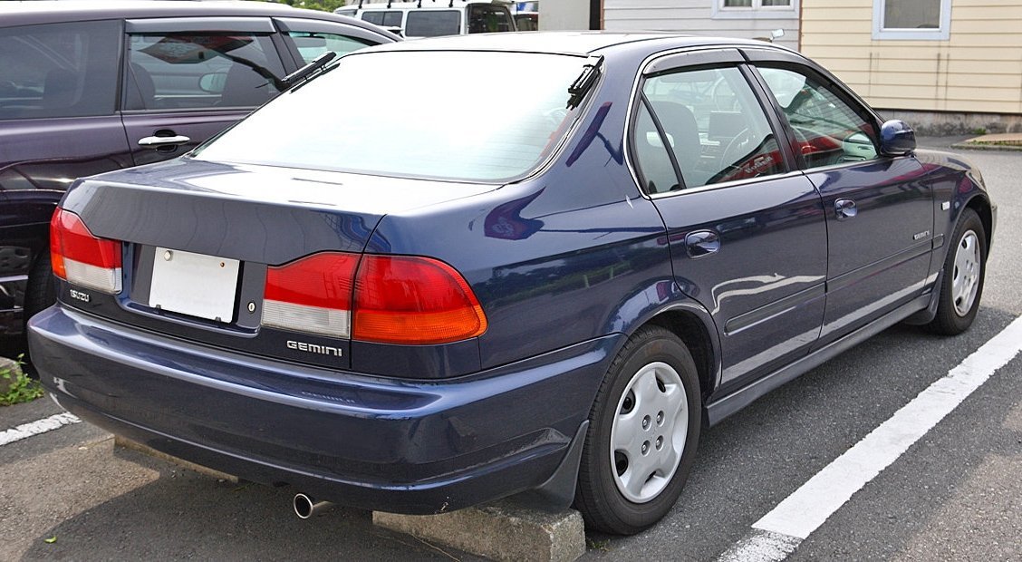 Isuzu Gemini V