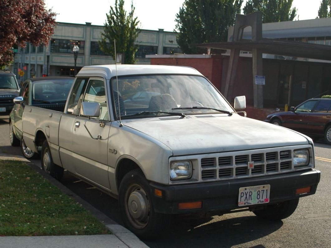 Isuzu KB II