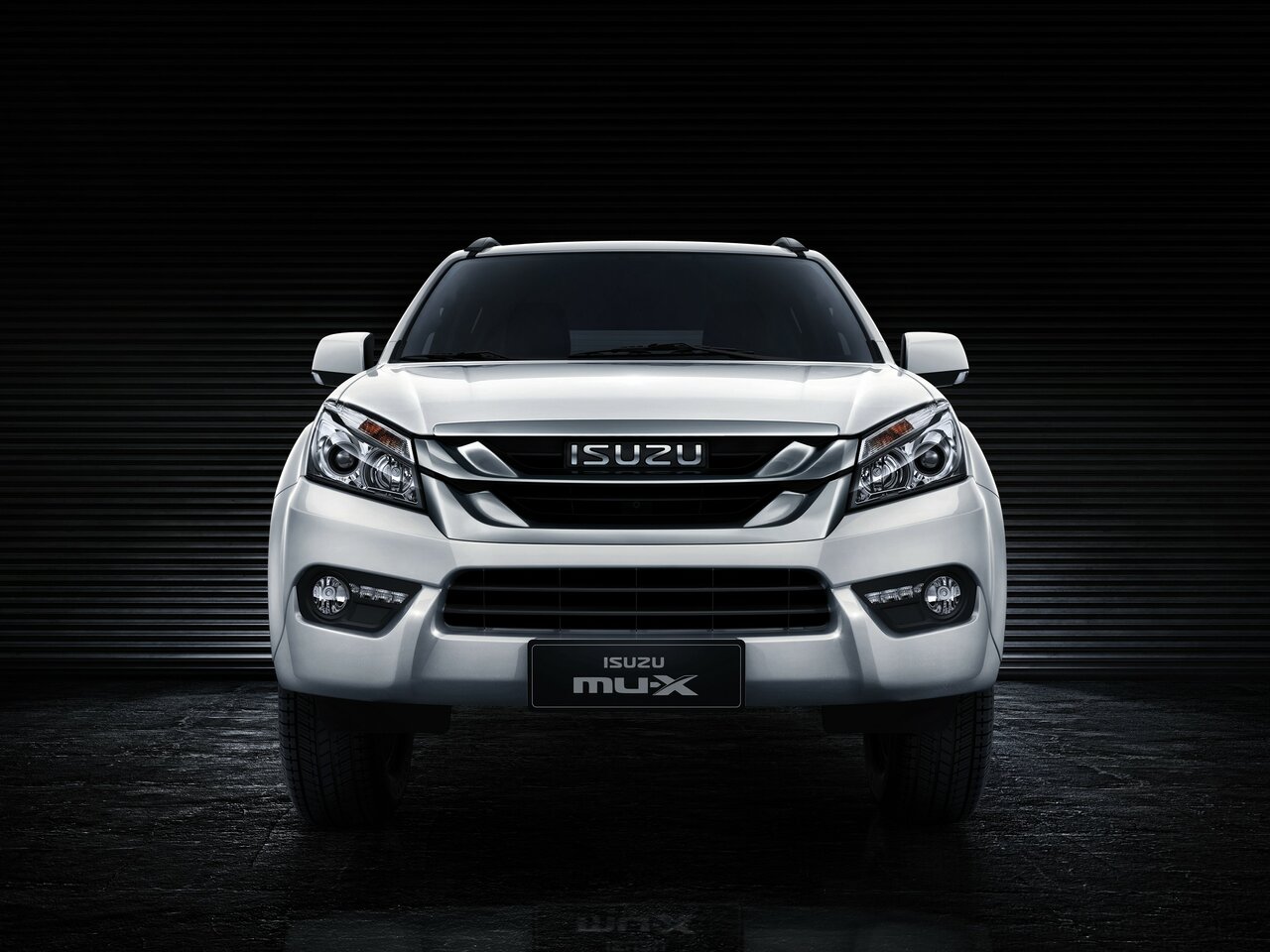 Isuzu MU-X I