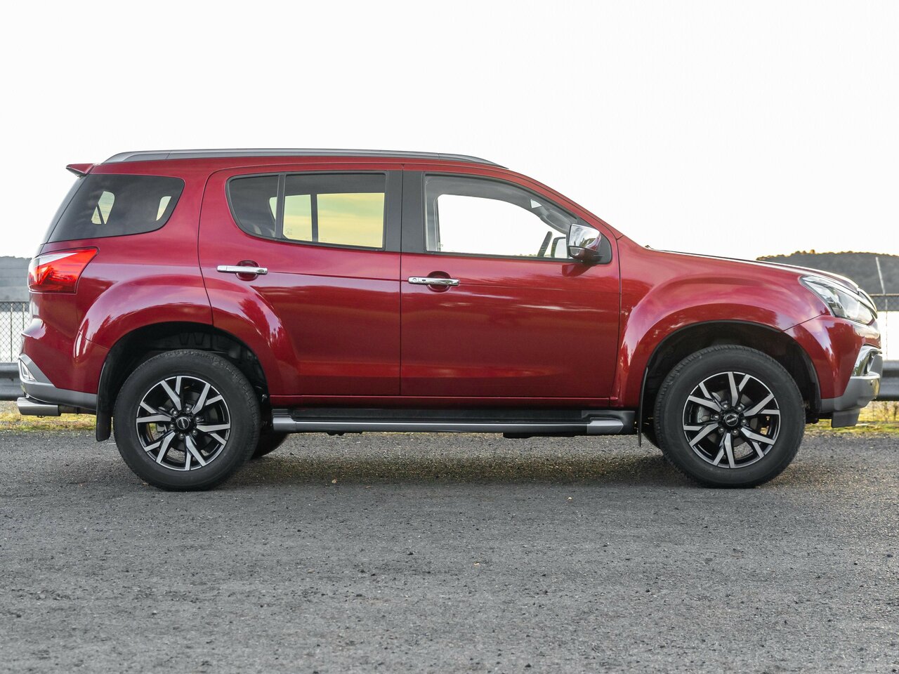 Isuzu MU-X I Рестайлинг