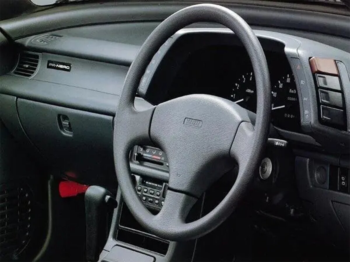 Isuzu Pa Nero 1990 – 1994