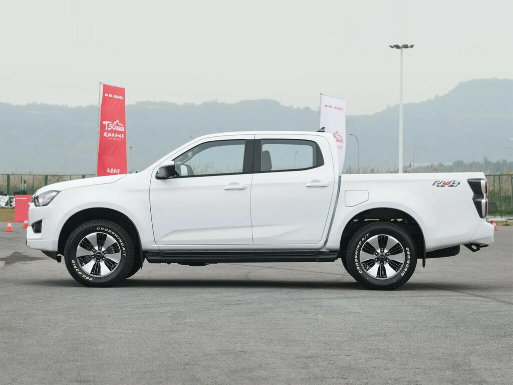 Isuzu T30 Explorer Пикап Двойная кабина
