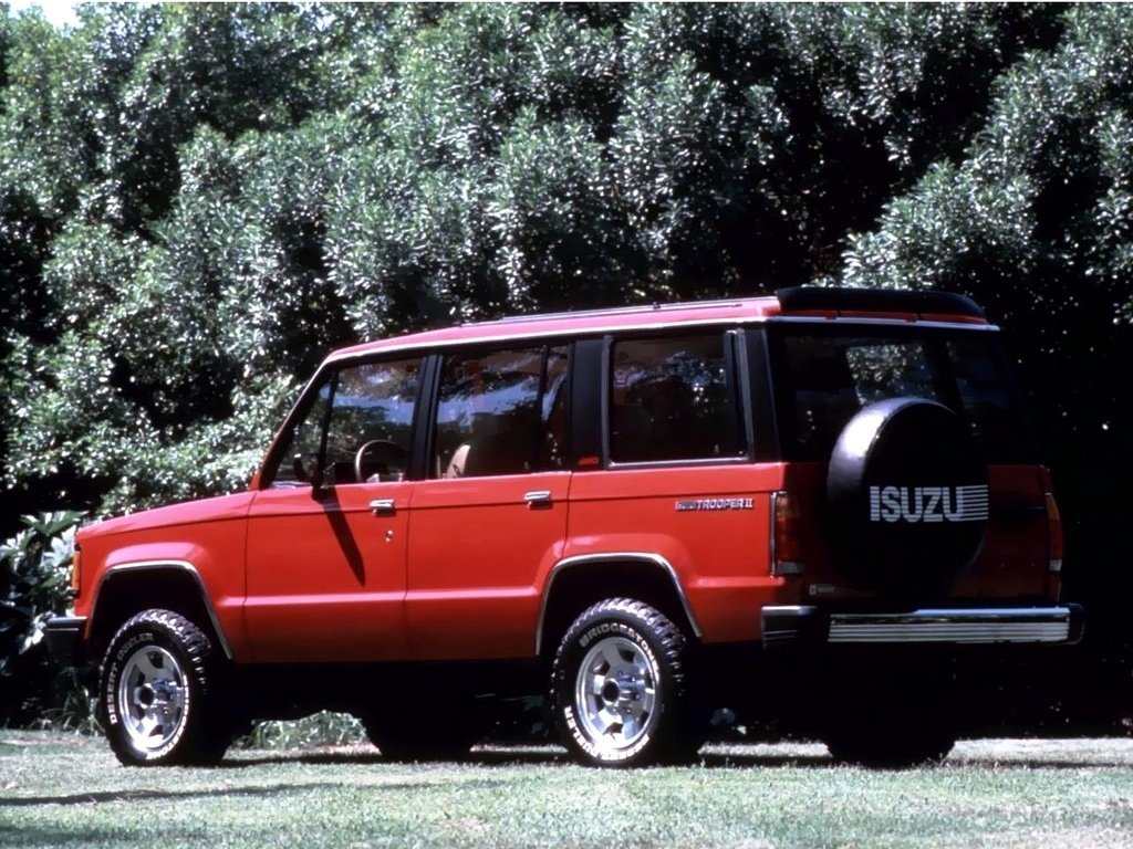 Isuzu Trooper I