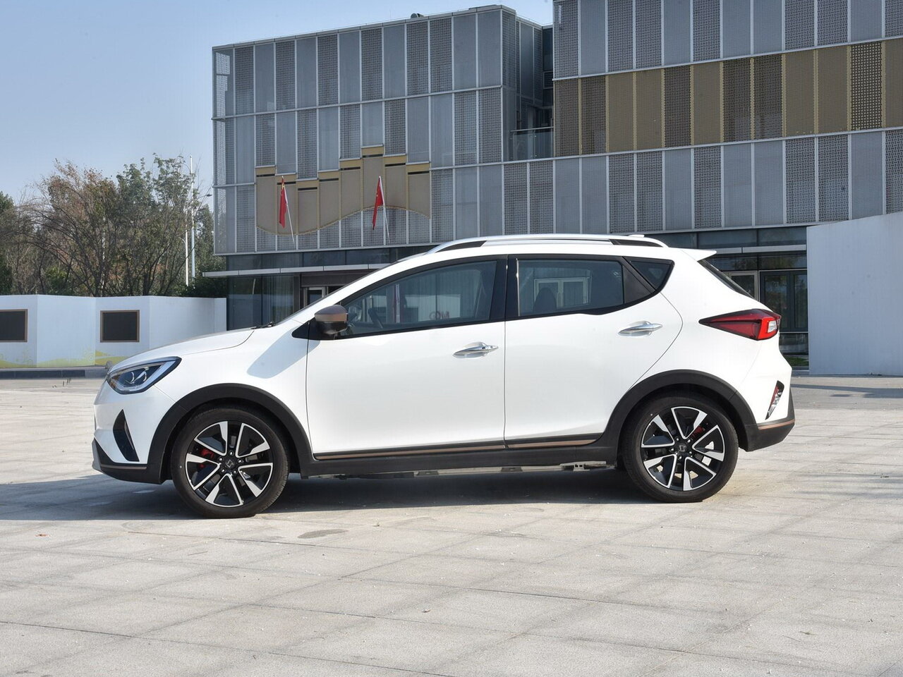 JAC Sehol E20X Внедорожник 5 дв.