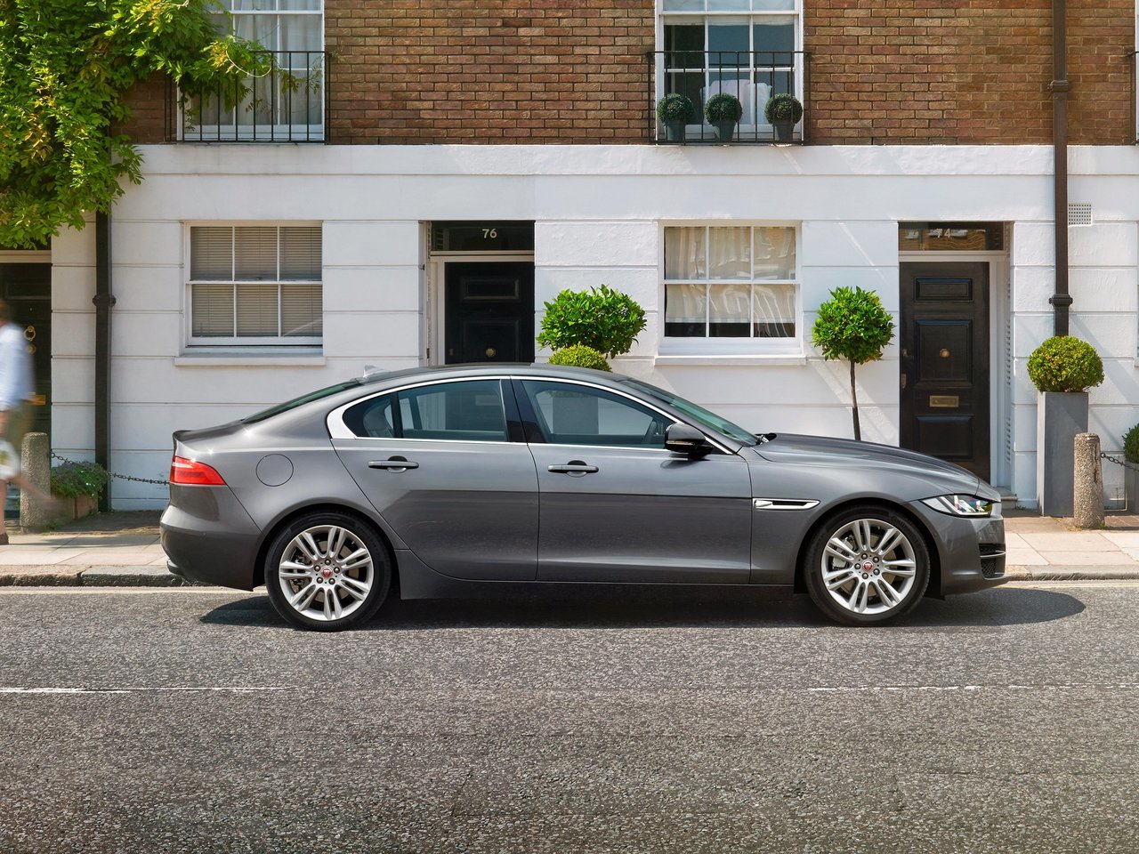 Jaguar XE I