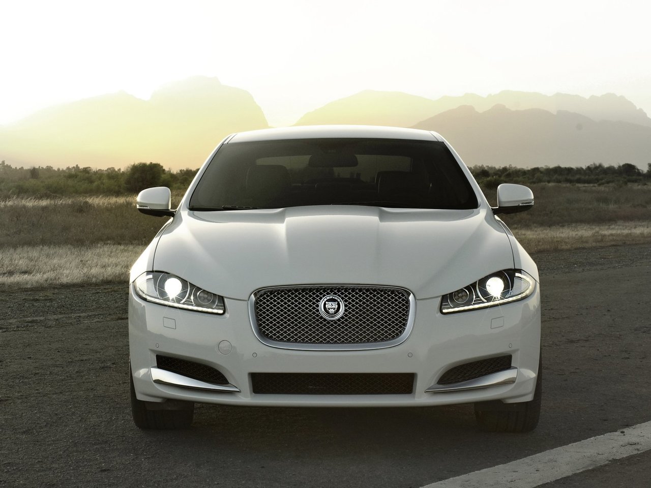 Jaguar XF I Рестайлинг