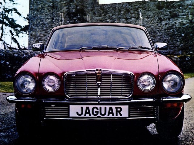 Jaguar XJ I (Series 2)