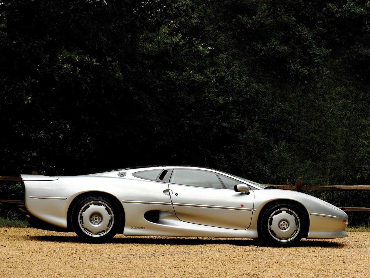Jaguar XJ220 Купе