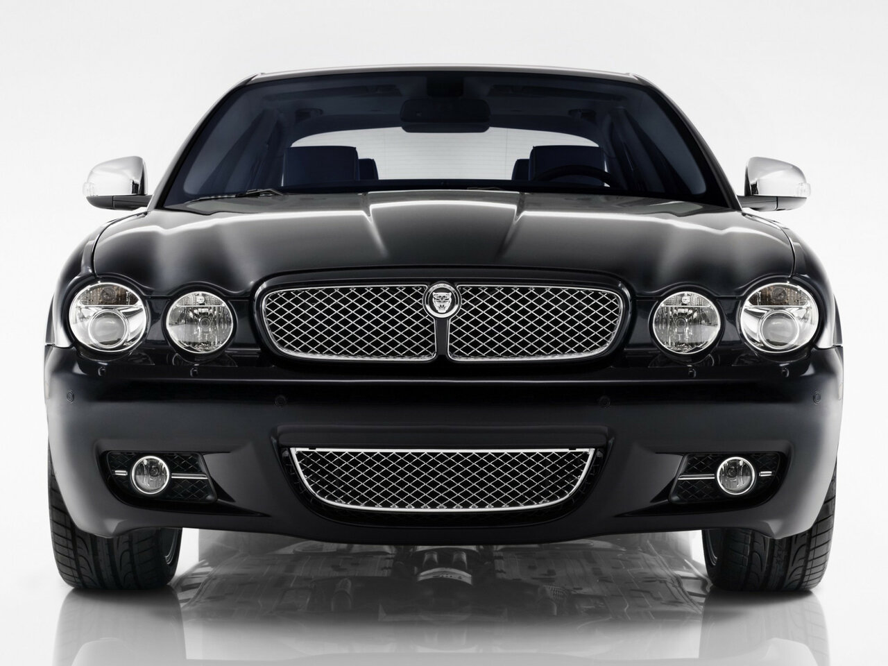 Jaguar XJR III (X358)