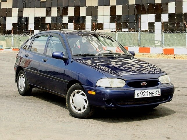 Kia Avella 1994 – 2000