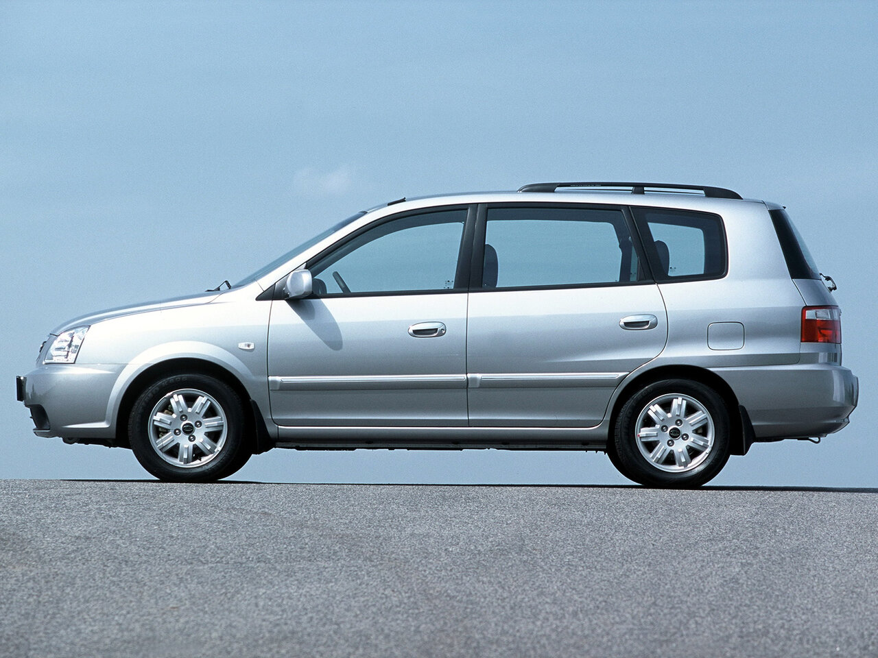 Kia Carens I (RS) Рестайлинг
