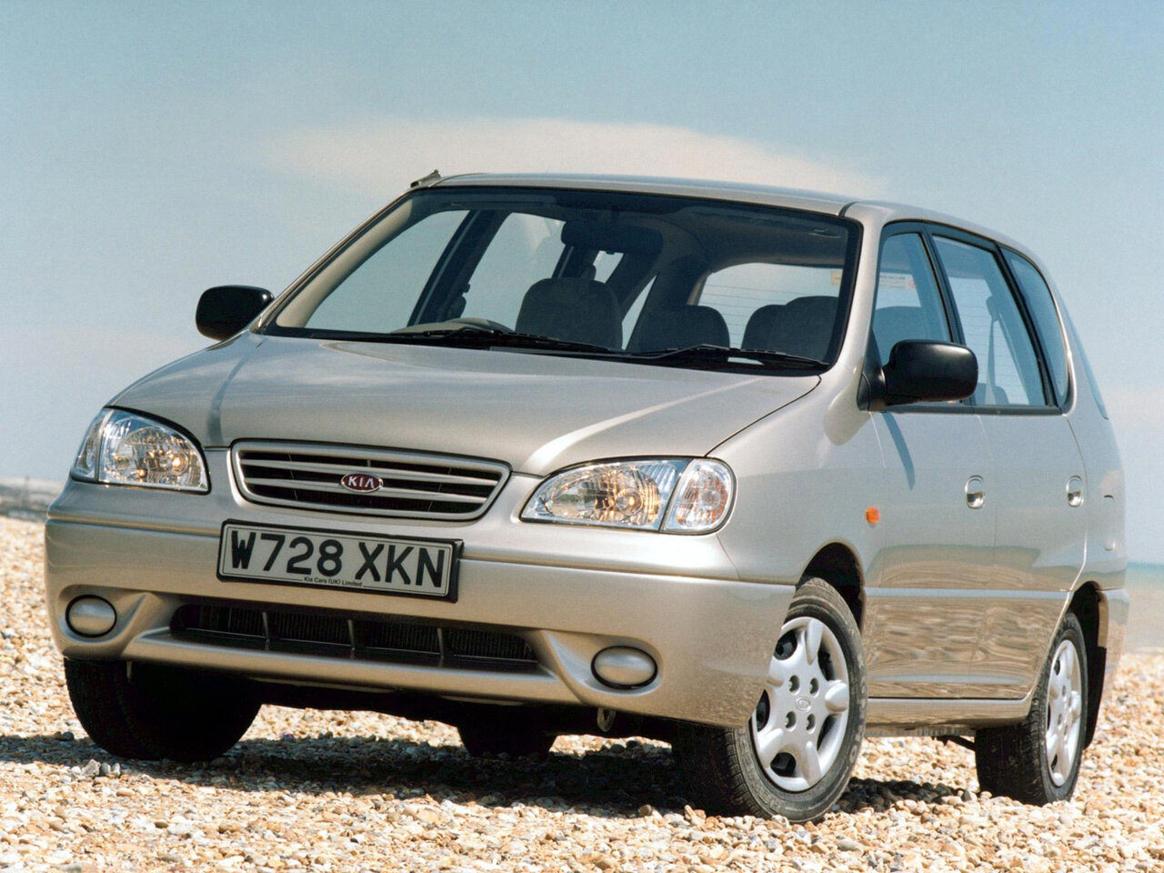 Kia Carens I