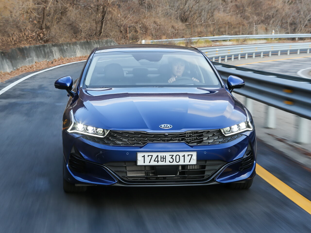 Kia K5 III