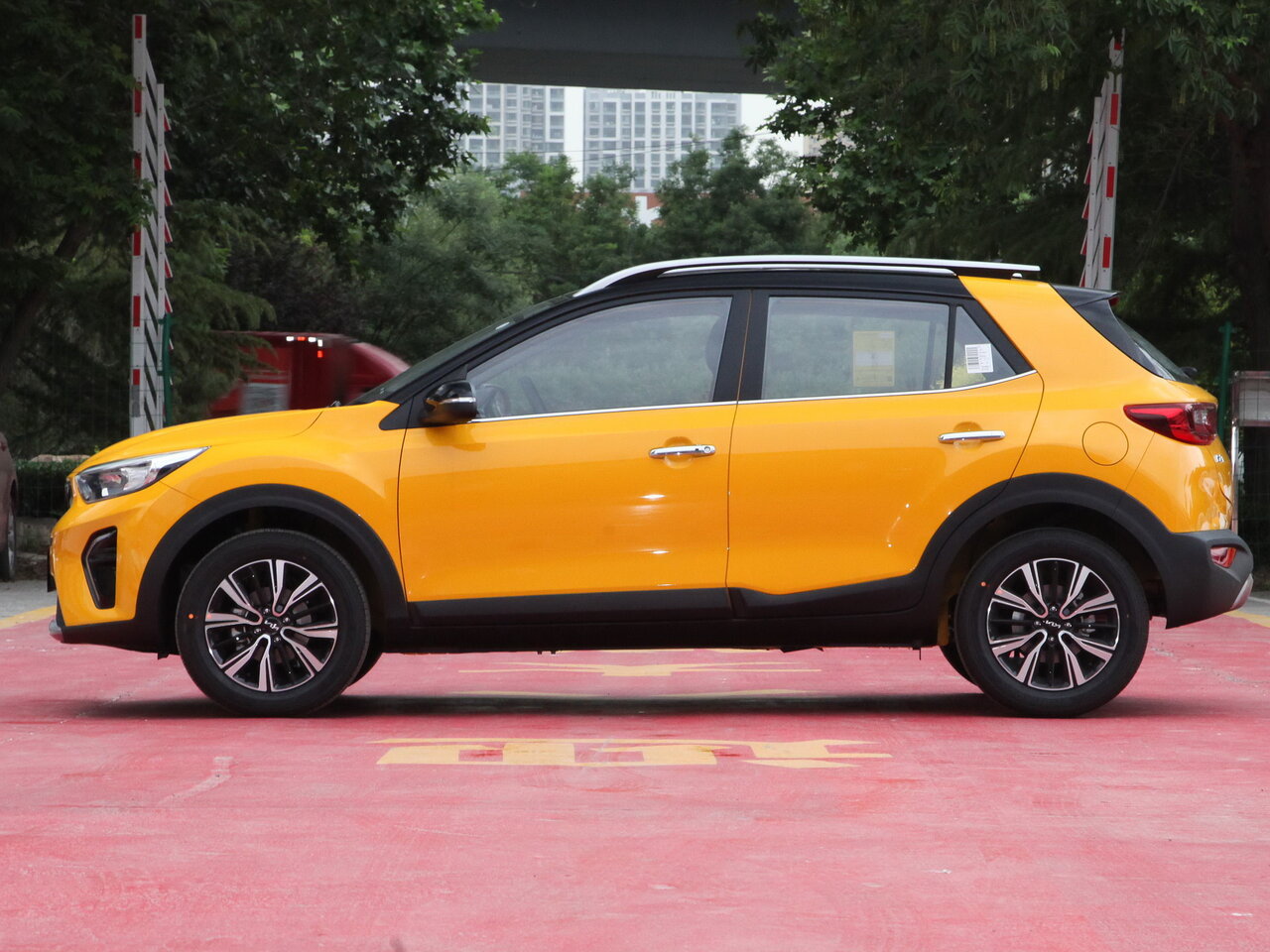 Kia KX1 Внедорожник 5 дв.