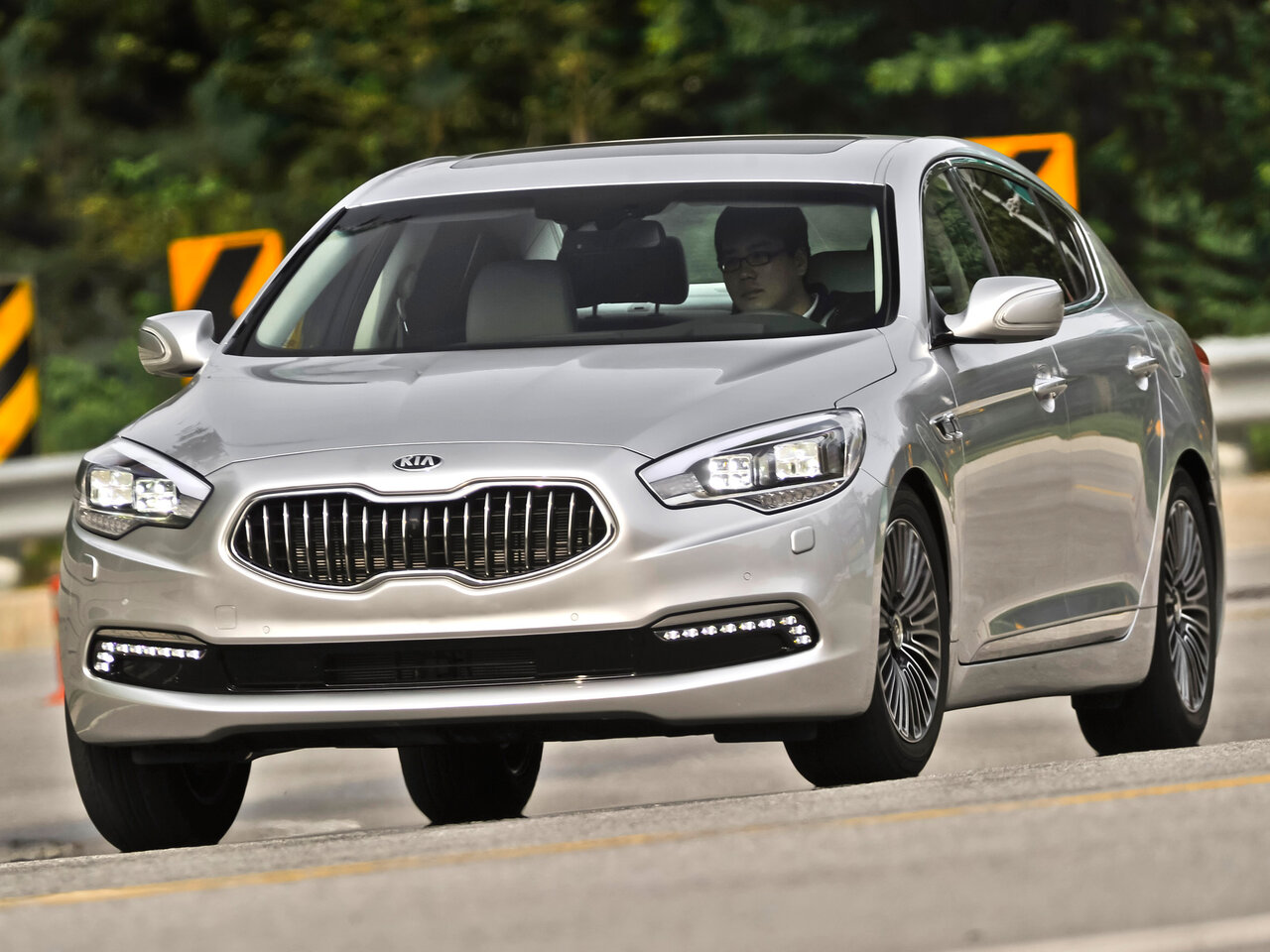 Kia Quoris I Рестайлинг