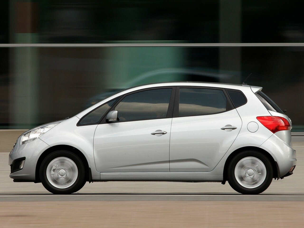 Kia Venga I