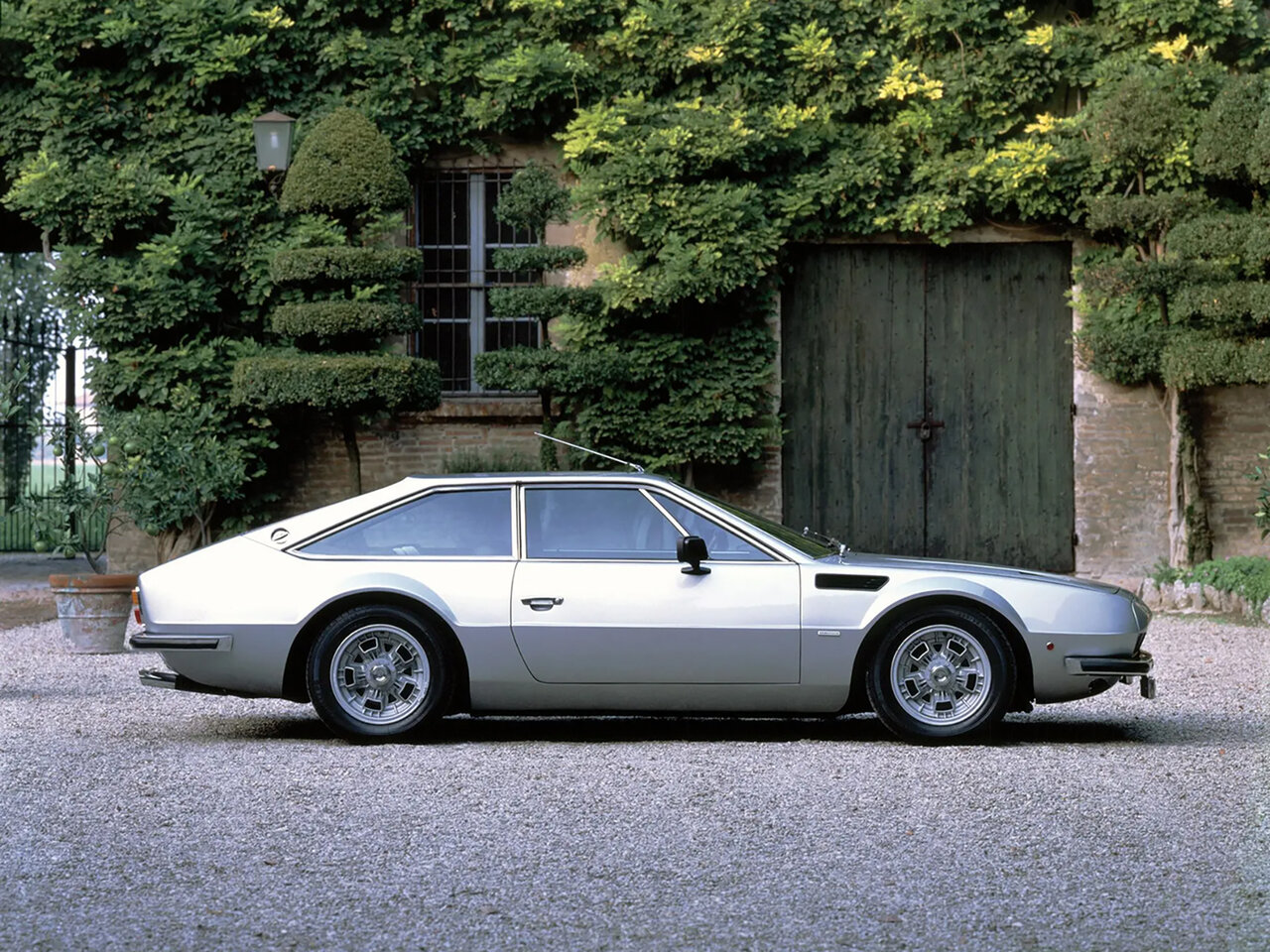 Lamborghini Jarama Купе