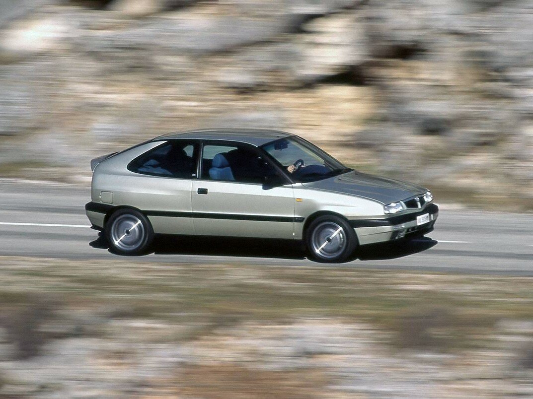 Lancia Delta II (836)