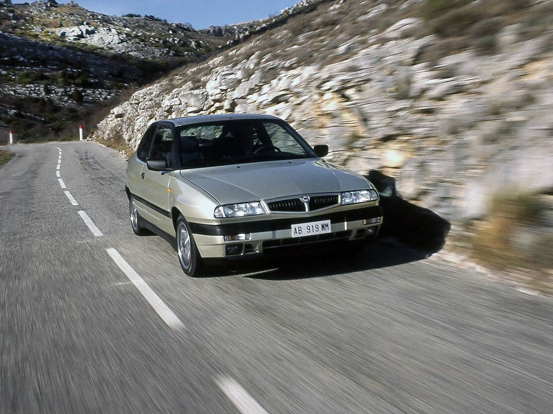 Lancia Delta II (836)