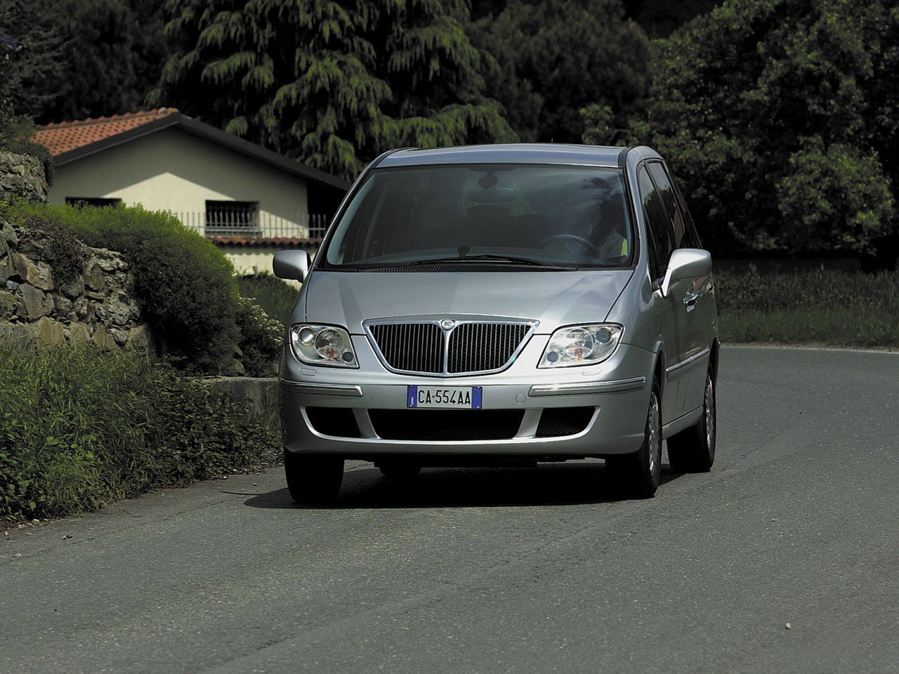 Lancia Phedra Компактвэн