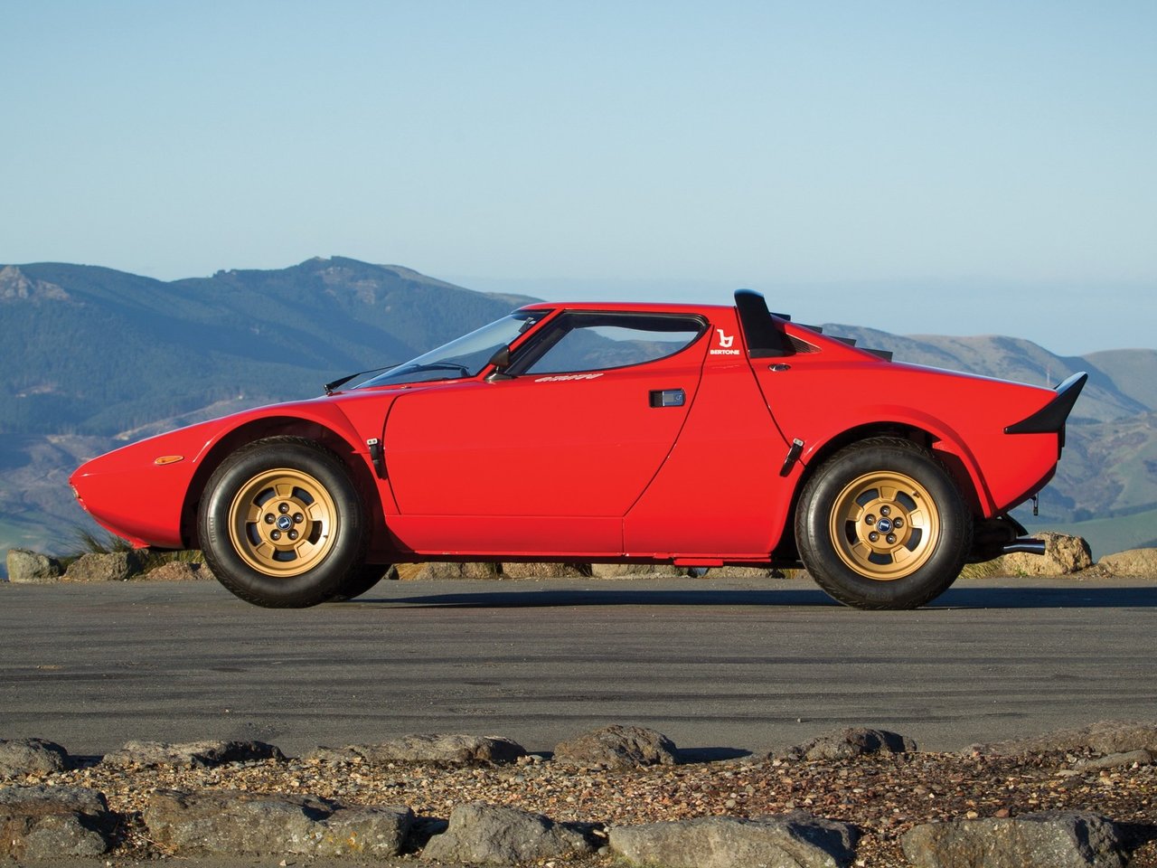 Lancia Stratos Купе