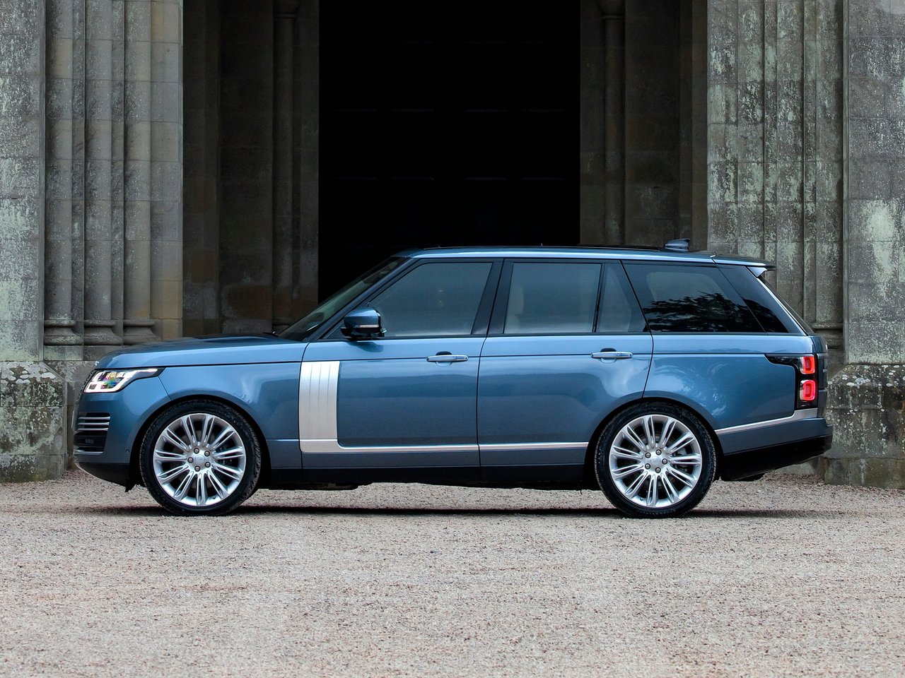 Land Rover Range Rover IV Рестайлинг