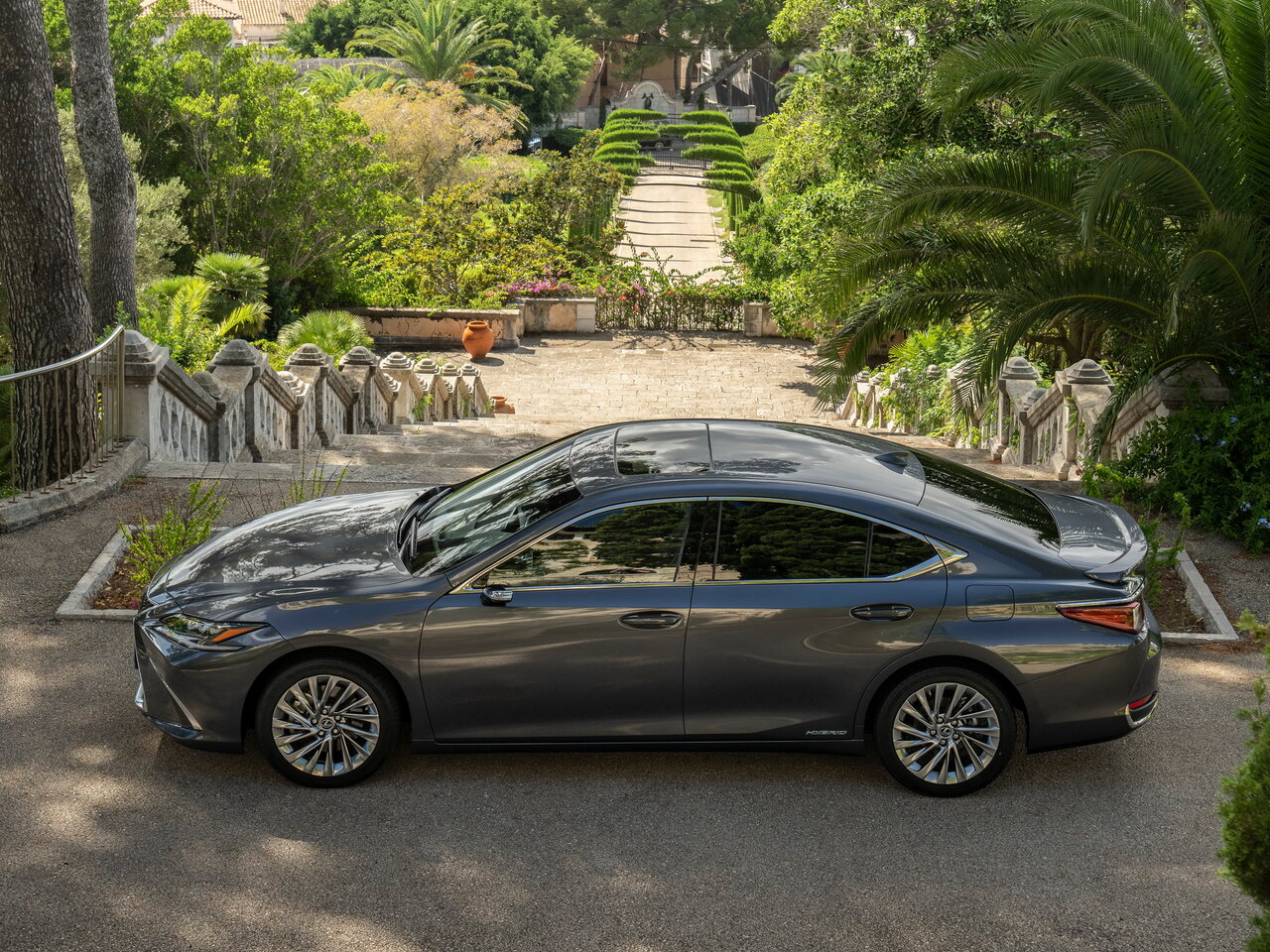 Lexus ES VII Рестайлинг