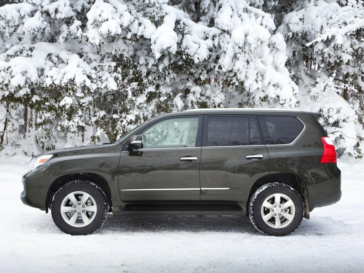 Lexus GX II