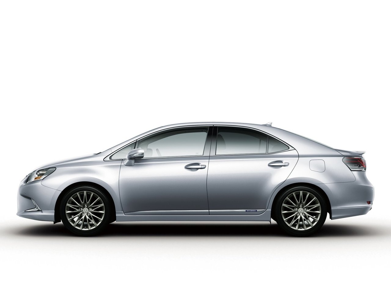 Lexus HS I Рестайлинг