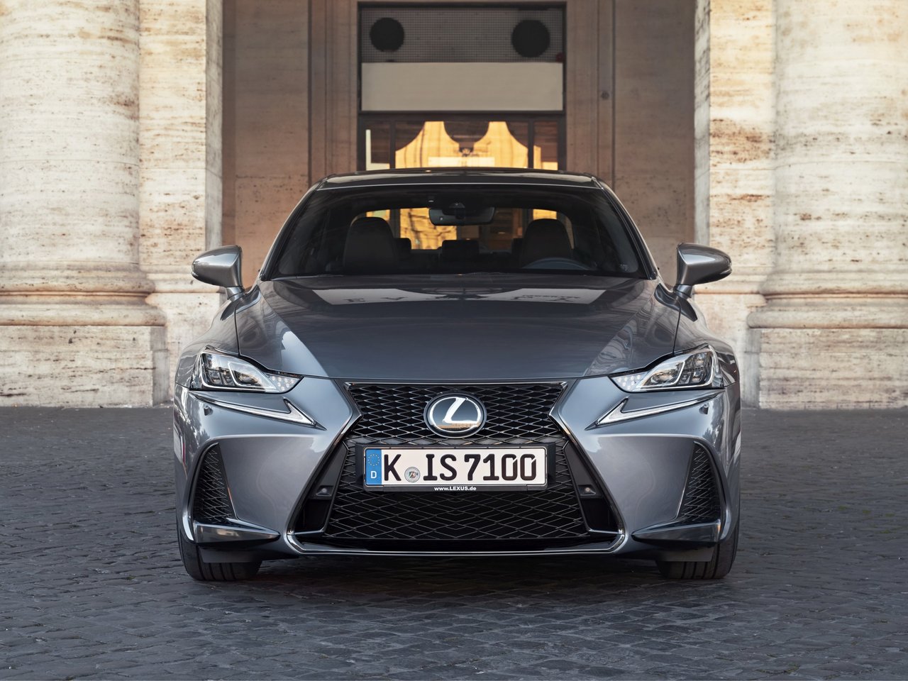 Lexus IS III Рестайлинг