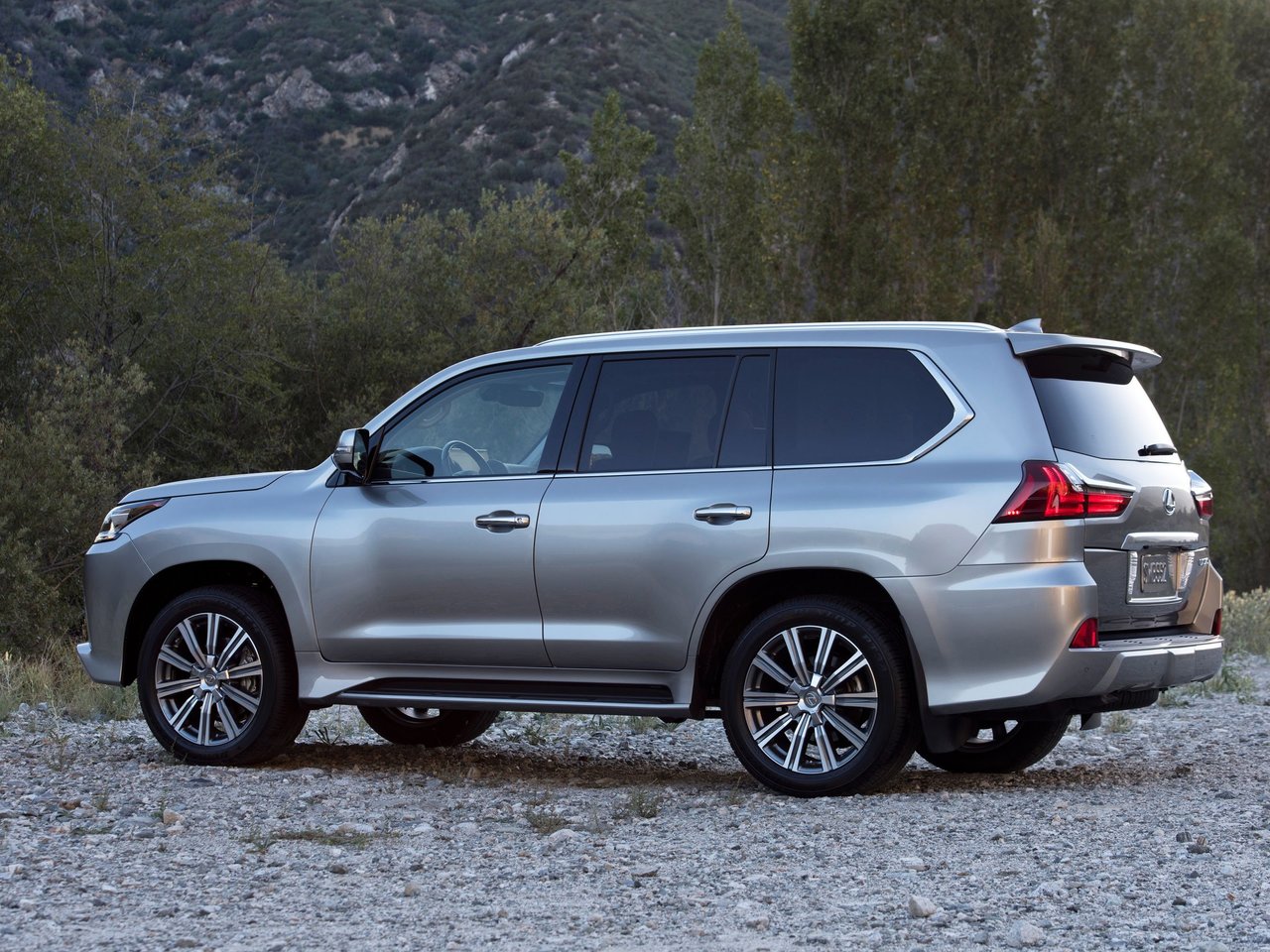 Lexus LX III Рестайлинг 2