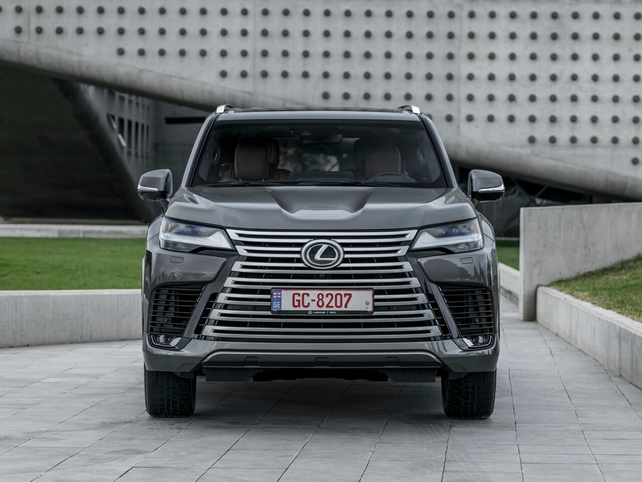 Lexus LX IV