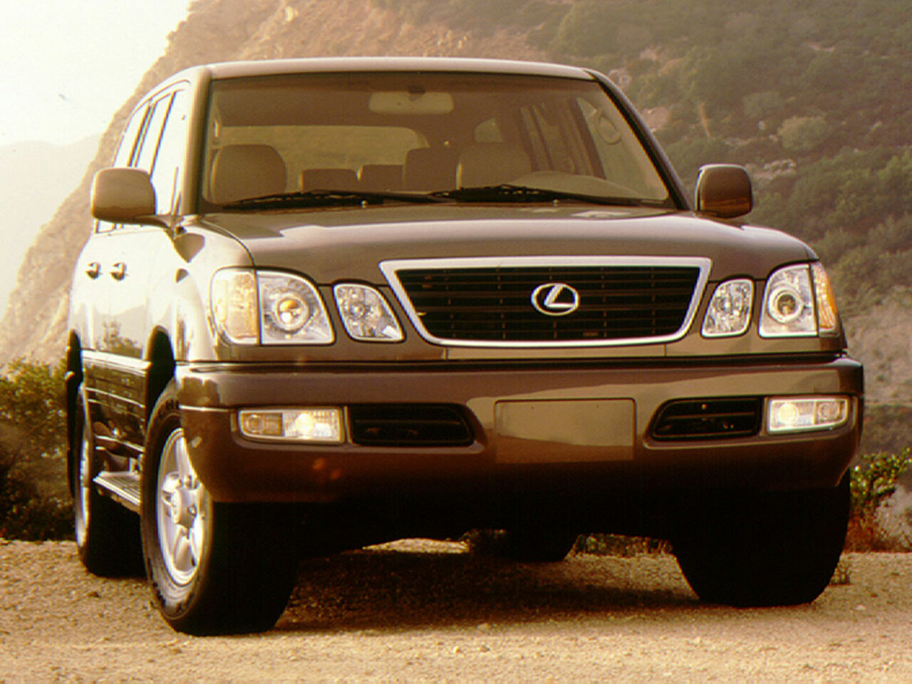 Lexus LX II