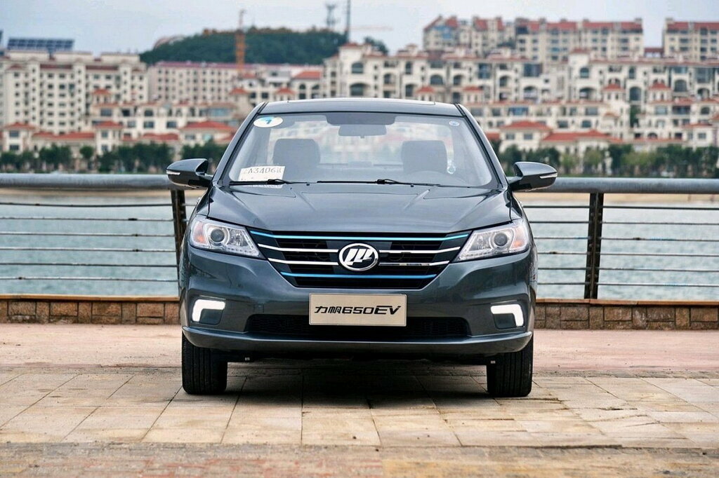 Lifan 650 EV Седан